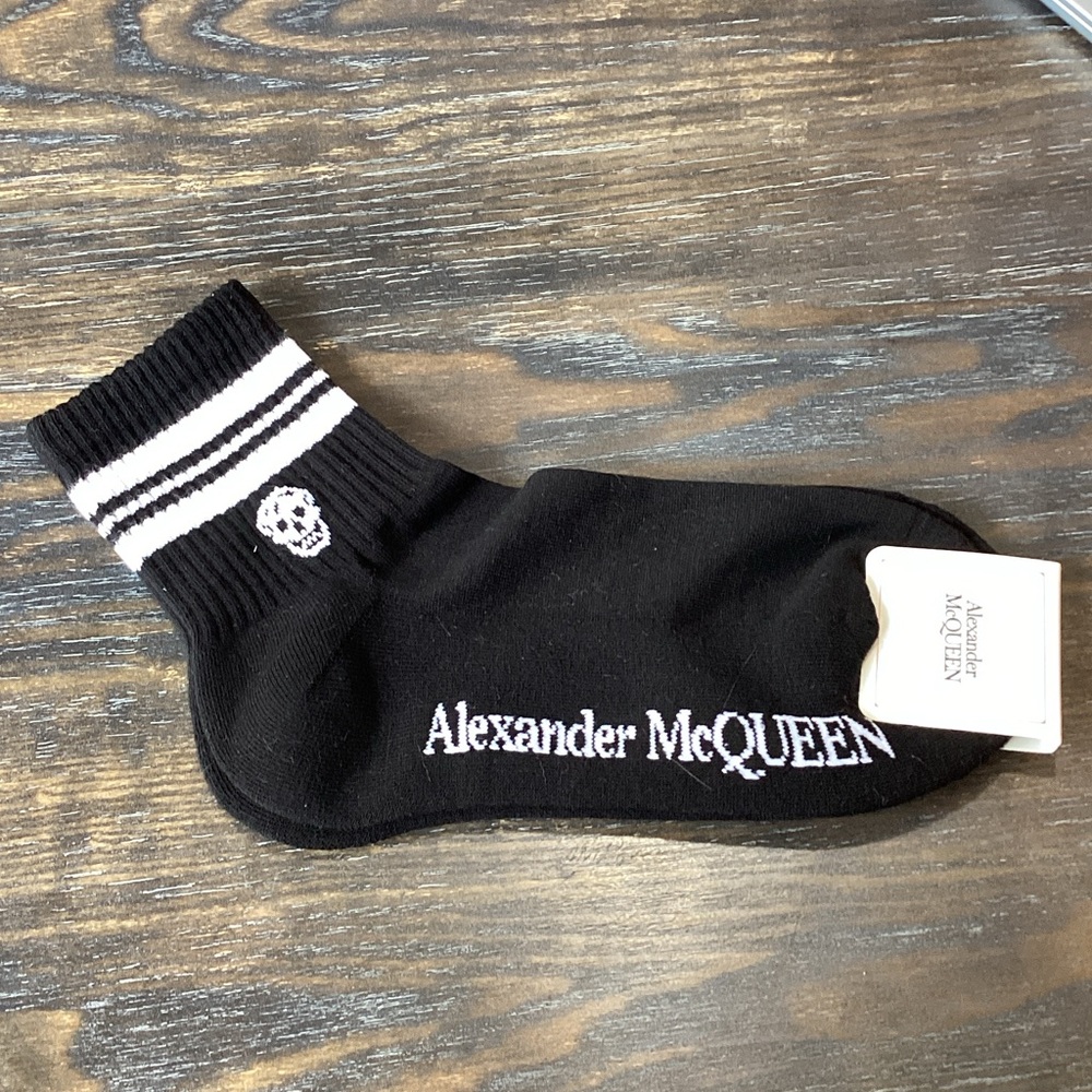 Alexander McQueen Black and White Stripe Skull Sport Socks